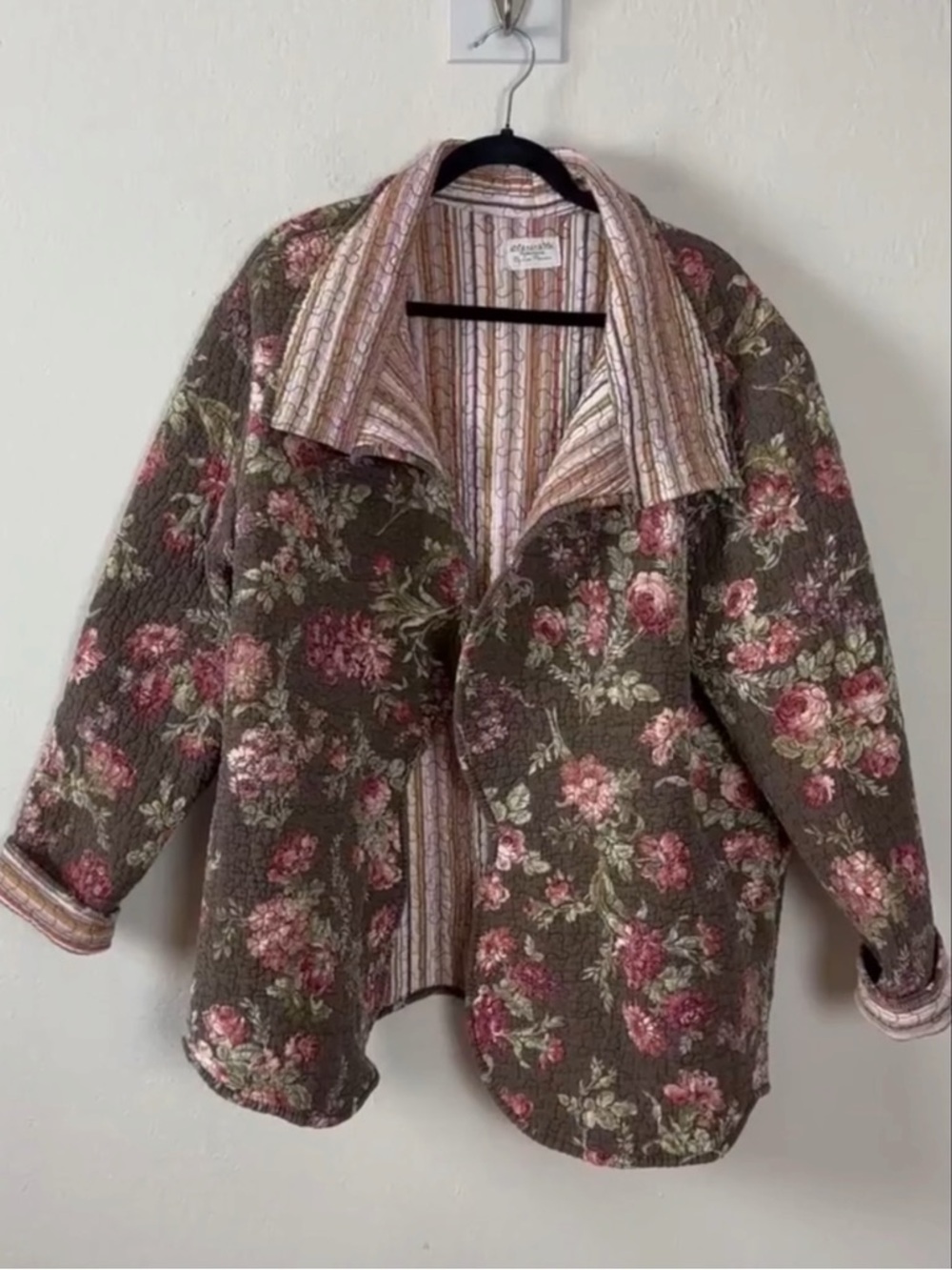 Vintage Handmade Cottagecore Floral Quilted Oversized Jacket Brown Pink Size XL